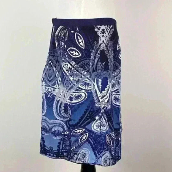 Peter Nygard skirt size 10 tapestry faux wrap - Picture 6 of 8
